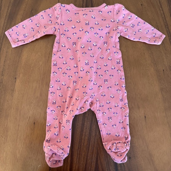 Carter’s Little Sister Pink Floral Baby Girl Footed One Piece Size 9M. - Picture 3 of 4